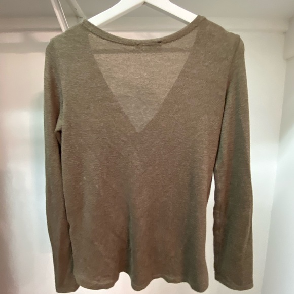 Sweater - Picture 2 of 2